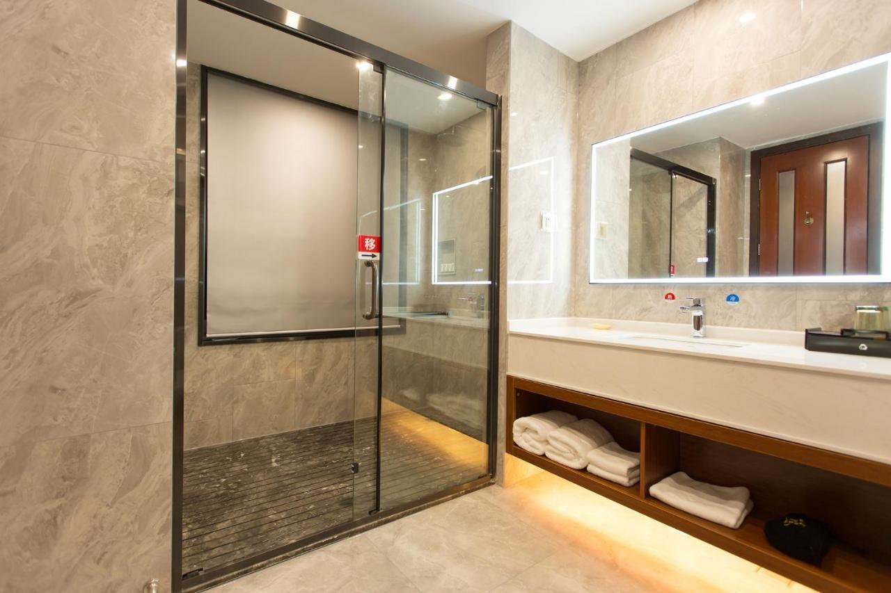 Guangzhou Nan Guo Hotel מראה חיצוני תמונה