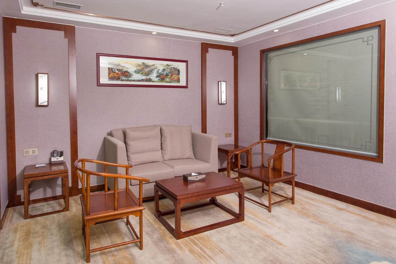 Guangzhou Nan Guo Hotel מראה חיצוני תמונה