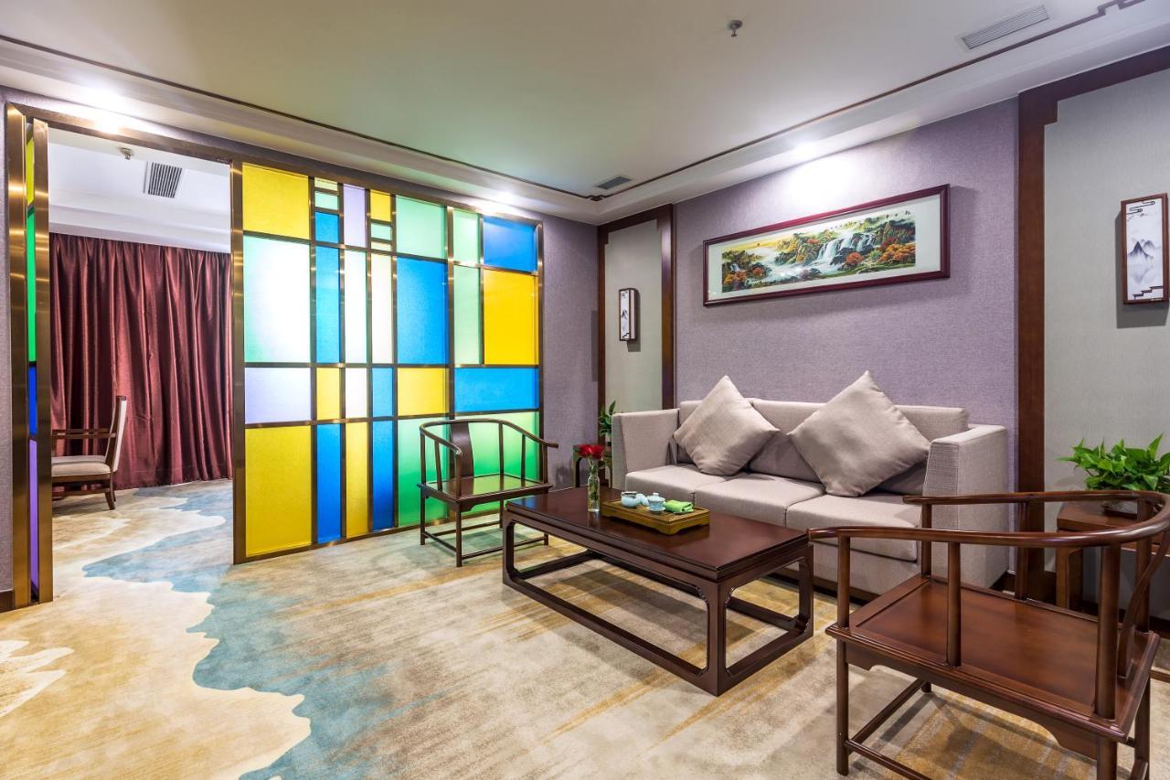 Guangzhou Nan Guo Hotel מראה חיצוני תמונה